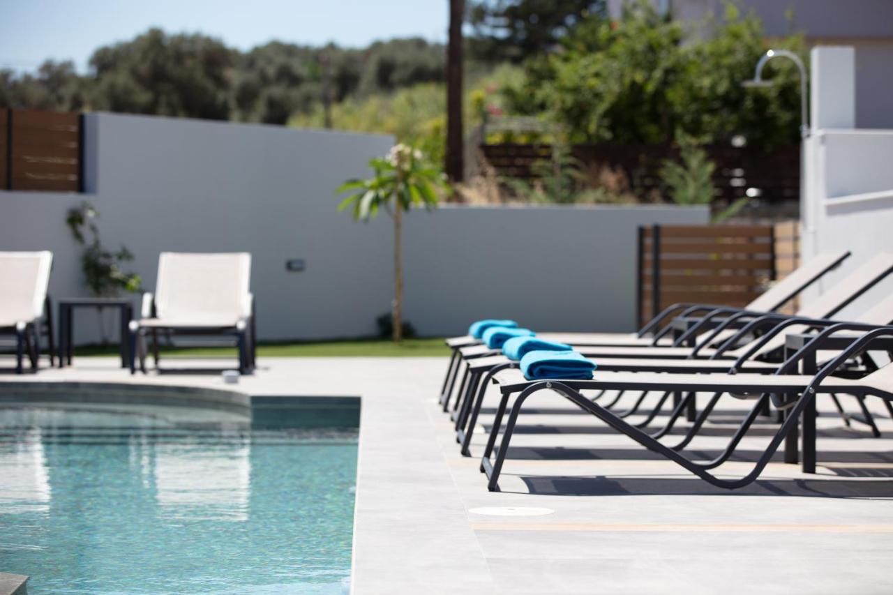Sunnyside Villas, Ideal For Vibrant Stays,By Thinkvilla Pigianos Kampos  Exterior photo