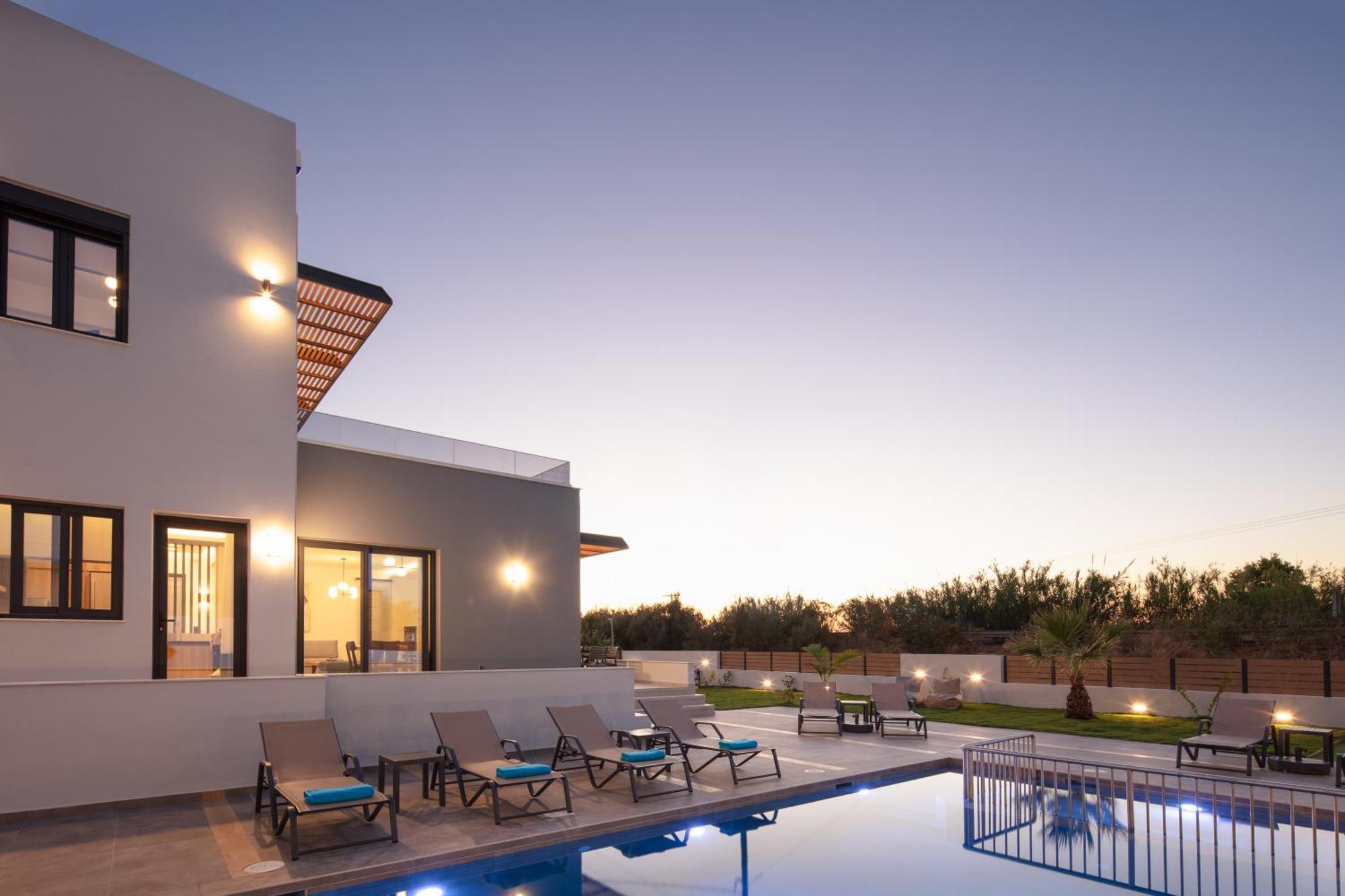 Sunnyside Villas, Ideal For Vibrant Stays,By Thinkvilla Pigianos Kampos  Exterior photo