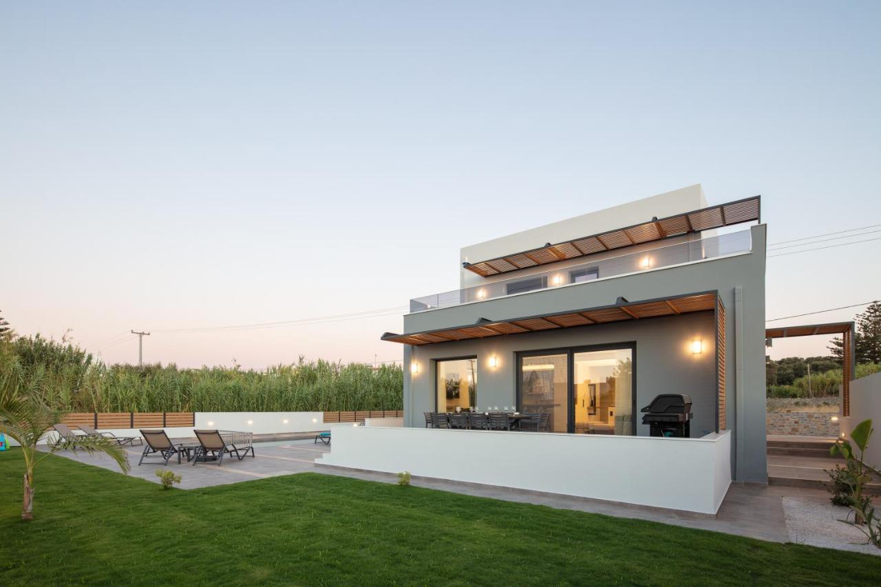 Sunnyside Villas, Ideal For Vibrant Stays,By Thinkvilla Pigianos Kampos  Exterior photo